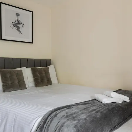 Canada Water Entire One-Bedroom Apartment